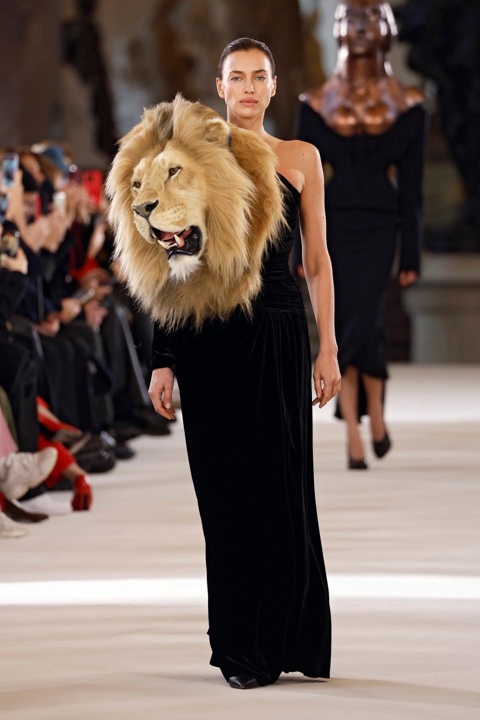 Irina Shayk walks the runway during the Schiaparelli Haute Couture Spring Summer 2023 show as part of Paris Fashion Week