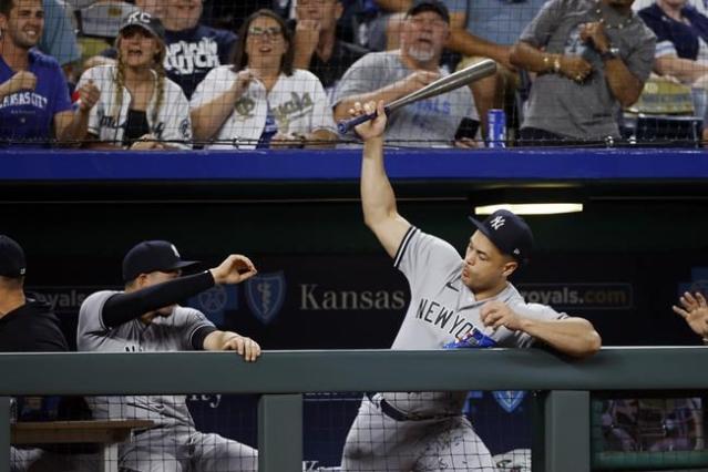 Royals star Witt Jr. flies around the bases for an inside-the-park homer