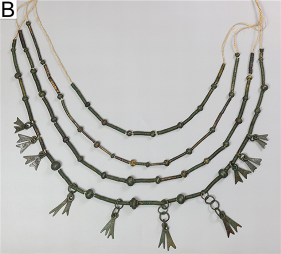 A reconstruction of a necklace from beads found at Papowo Biskupie. Photo from Gackowski, Kowalski, Lorkiewicz, et al. (2024)