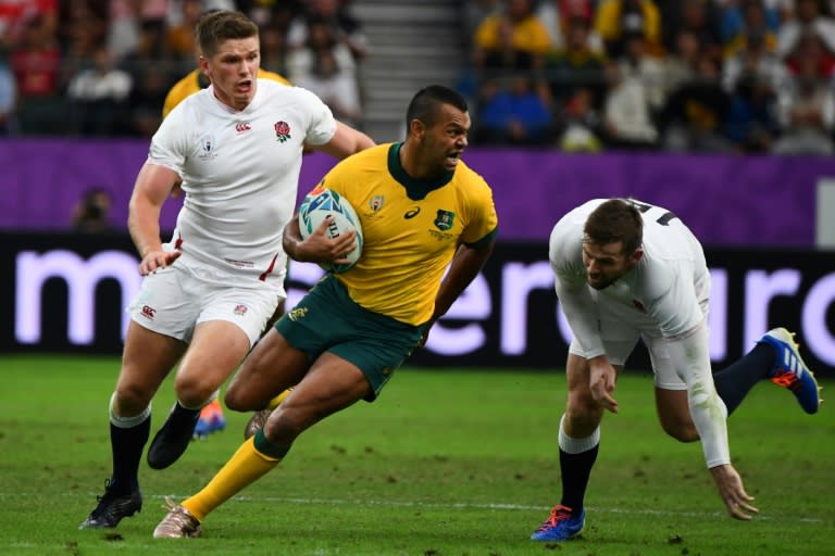 Veteran Australian fullback Kurtley Beale (C) says he still has 'fire in the belly' (GABRIEL BOUYS)