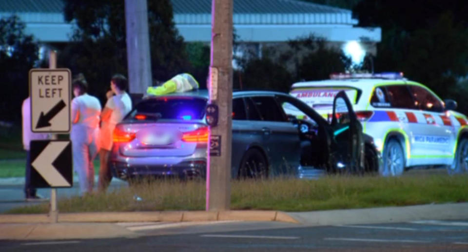 Police questioning witnesses after accident Derrimut Rd & Heaths Rd intersection in Hoppers Crossing, Melbourne