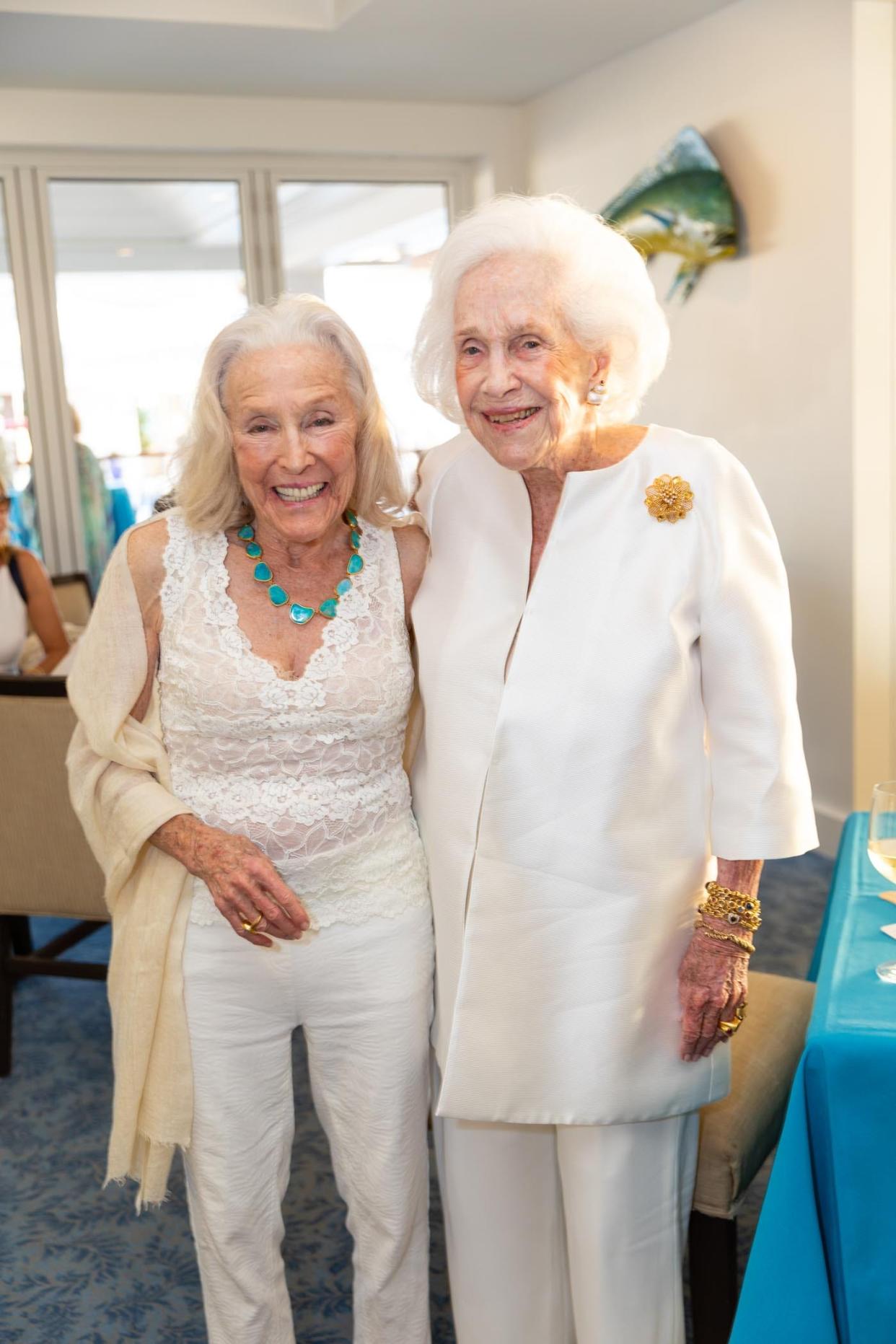 Peggy Hitchcock with her sister, honoree Louise Hitchcock Stephaich