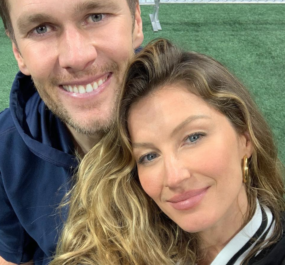 Brady shared a selfie with his supermodel wife. (Photo: Tom Brady via Instagram)