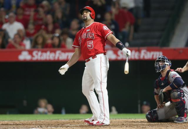 Albert Pujols' hot bat leads to breaking a Ted Williams record