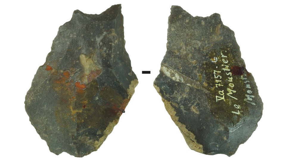 A stone artifact (front and back) with remains of a bitumen-ocher mixture comes from the upper rock shelter of a French archaeological site called Le Moustier. - Gunther Möller
