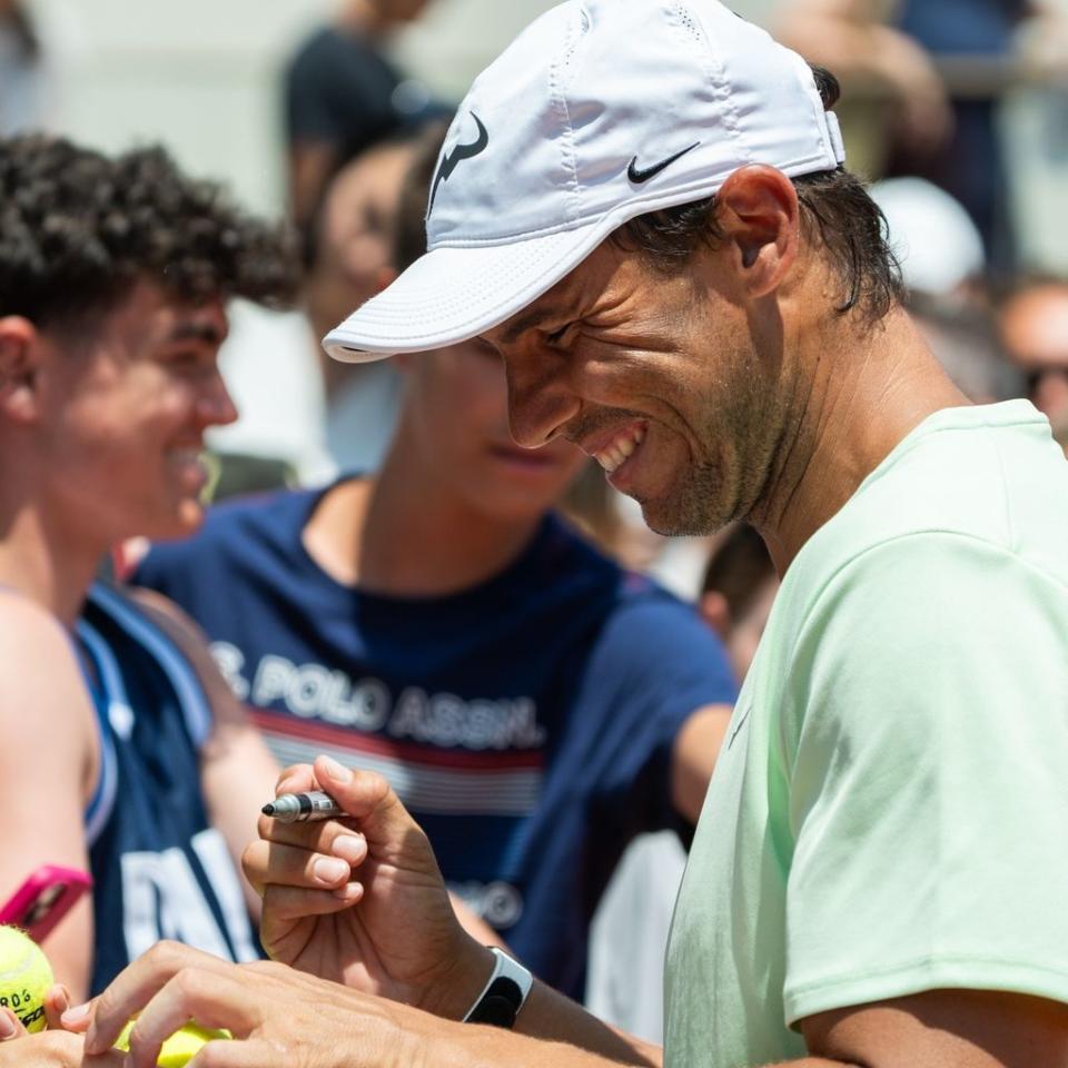 Nadal se ha mostrado de muy buen ánimo en su estancia en Grecia.