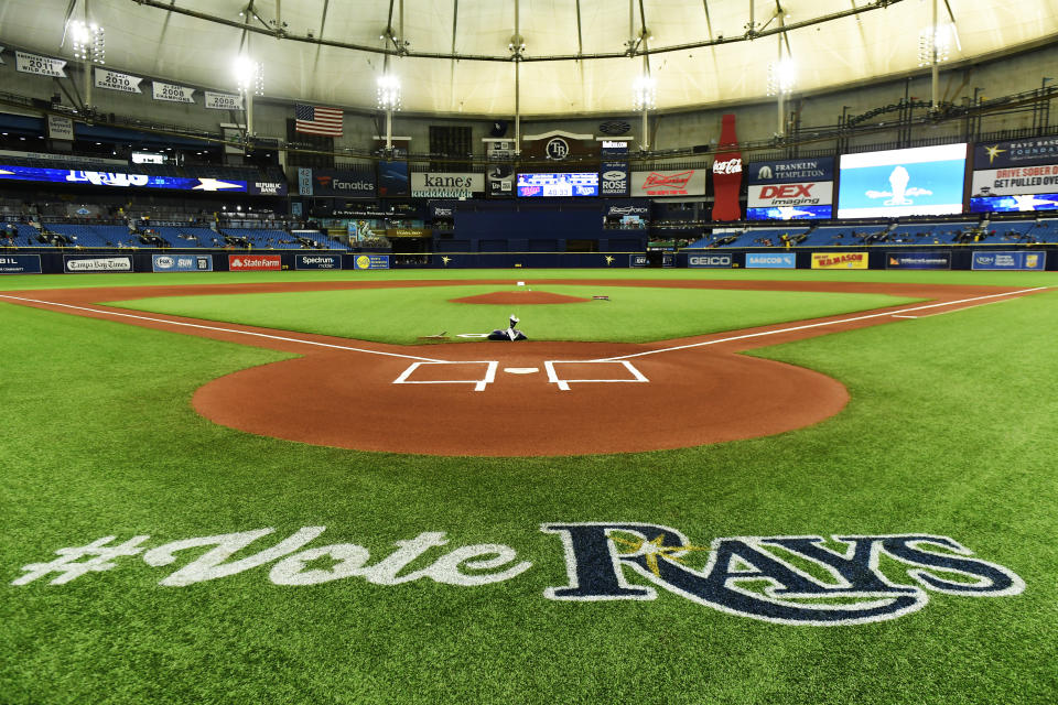 The Tampa Bay Rays are making a thoughtful offer to Florida residents displaced by Hurricane Dorian. (Photo by Julio Aguilar/Getty Images)