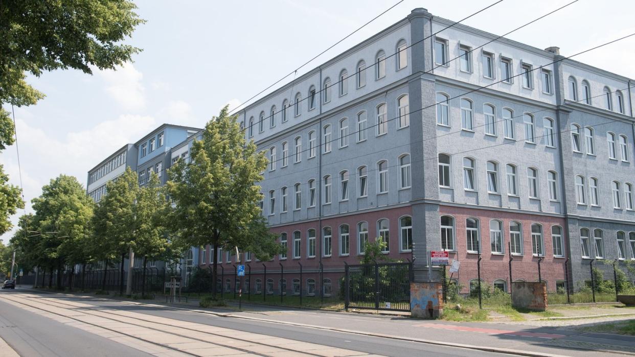 Flüchtlingsheim in Dresden. Bei einem Einsatz in der Erstaufnahmeeinrichtung wurden zwei Beamte und ein Wachmann verletzt. Foto: Sebastian Kahnert