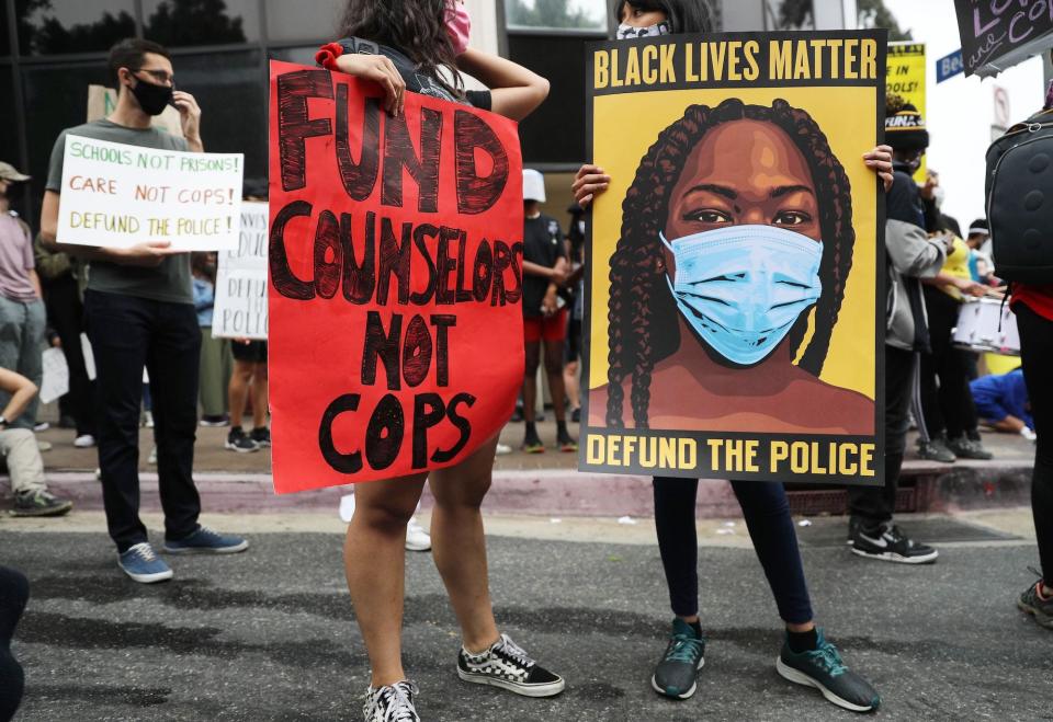 BLM defund the police