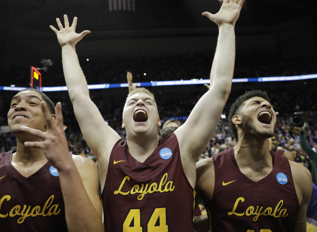 Lucas Williamson NCAA tournament jersey