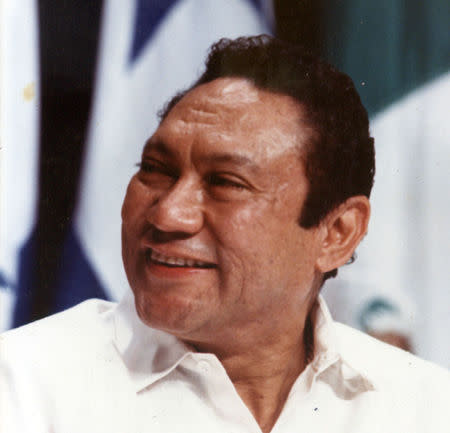 FILE PHOTO: Panamanian strongman Manuel Antonio Noriega takes part in a conference at the Atlapa center in this file photo in Panama City October 11,1989. REUTERS/Alberto Lowe/File Photo