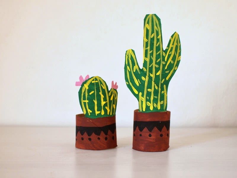 earth day crafts toilet paper roll cacti