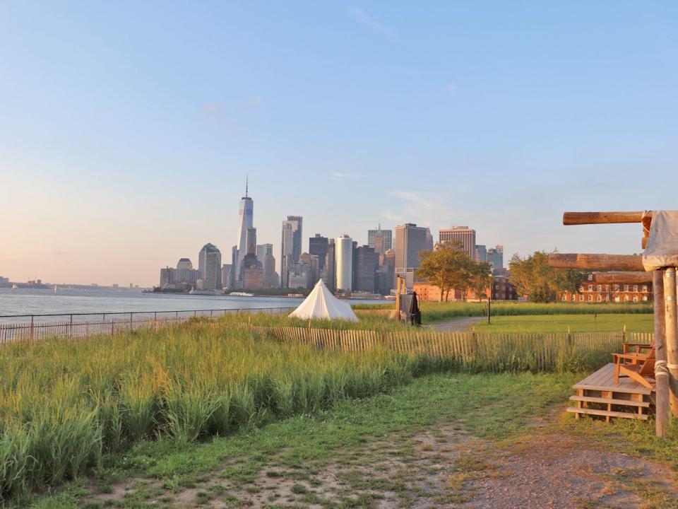 collective retreats tiny house