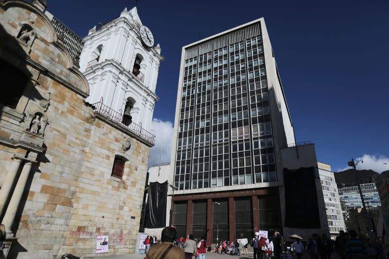 Foto de archivo. Panorámica del edificio del Banco Central de Colombia en Bogotá