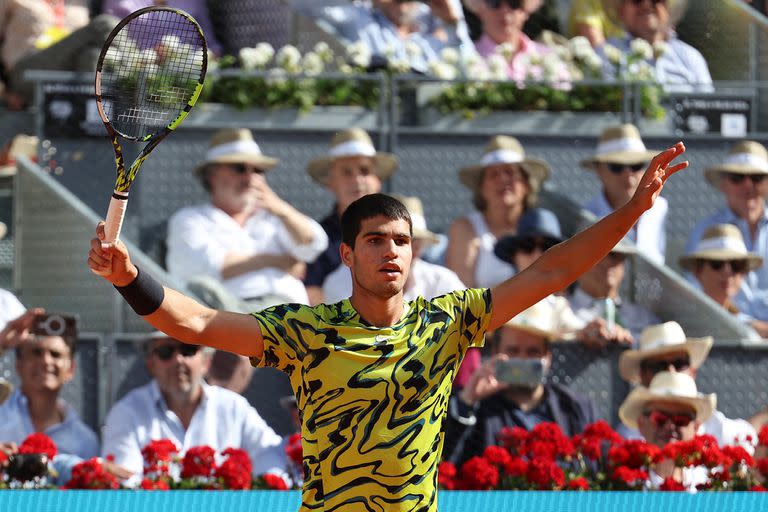 Carlos Alcaraz busca convertirse en el segundo tenista en consagrarse bicampeón del Masters 1000 de Madrid