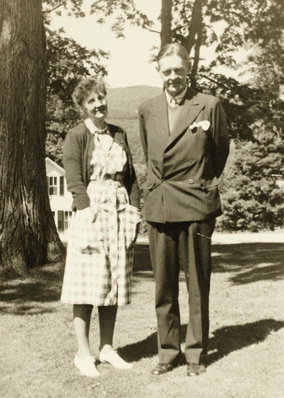 Emily Hale and T.S. Eliot pose in a 1946 family photo in Dorset, Vermont. After more than 60 years of sitting sealed up in a storage facility at Princeton University Library, about 1,000 letters written by poet T.S. Eliot to confidante Emily Hale will be unveiled, revealing the extent of their relationship that scholars have speculated about for decades. (Princeton University Library via AP)