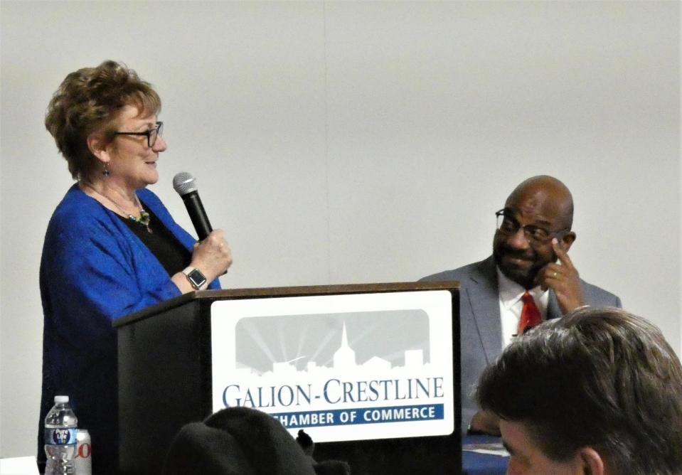 Crestline Mayor Linda Horning Pitt, left, introduces Derrick James, Amtrak's Chicago-based director for government affairs.