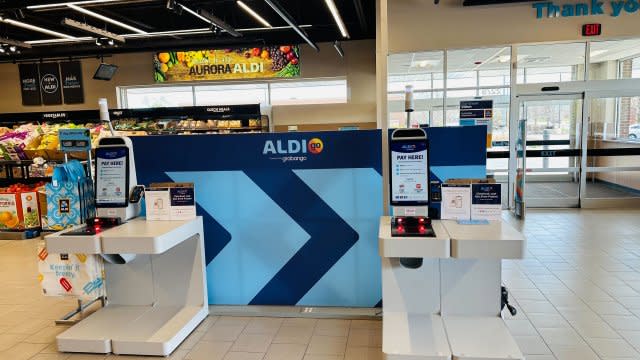 Grabango pay station at Aldi store.