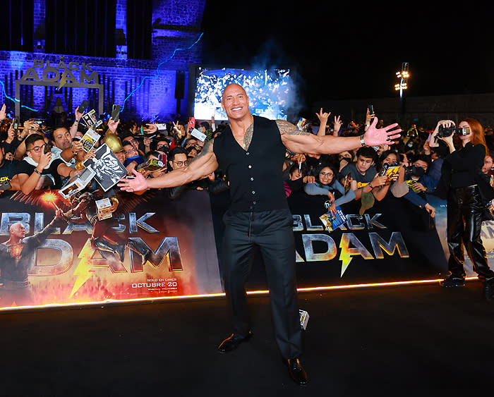 Dwayne Johnson estrena su nueva película Black Adam