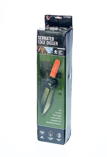 SE Dual-Serrated Hand Trowel (Amazon / Amazon)