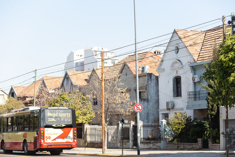 Sobre la avenida José María Moreno, el barrio Cafferata se resiste a perder su esencia