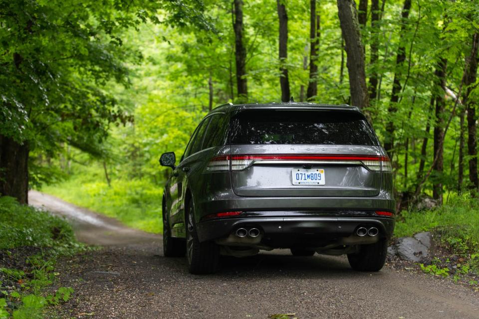 2020 Lincoln Aviator_17