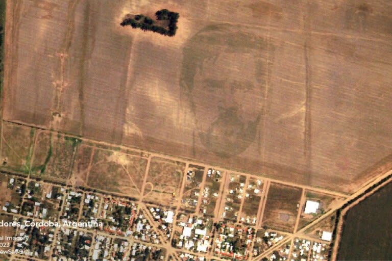 La empresa Satellogic compartió el rostro de Lionel Messi en un lote de maíz desde el espacio