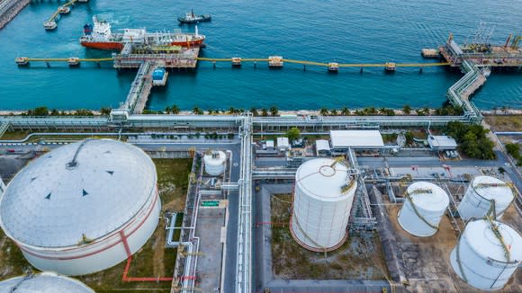 Overhead view of an LNG terminal.