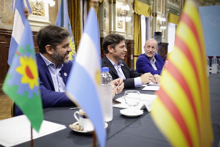 Carlos Bianco, junto a Axel Kicillof y Martín Insaurralde