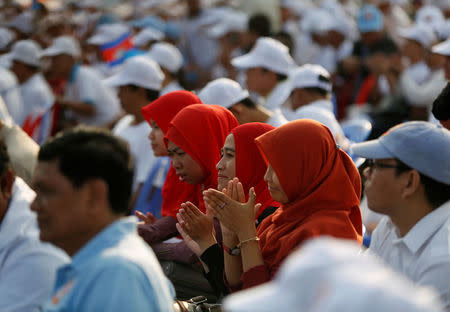 Supporters of the Cambodian People's Party (CPP), attend a senate election campaign at the Freedom Park in Phnom Penh, Cambodia February 23, 2018. REUTERS/Samrang Pring