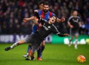 Football Soccer - Crystal Palace v Chelsea - Barclays Premier League - Selhurst Park - 3/1/16 Crystal Palace's Mile Jedinak in action with Chelsea's Oscar Reuters / Dylan Martinez Livepic