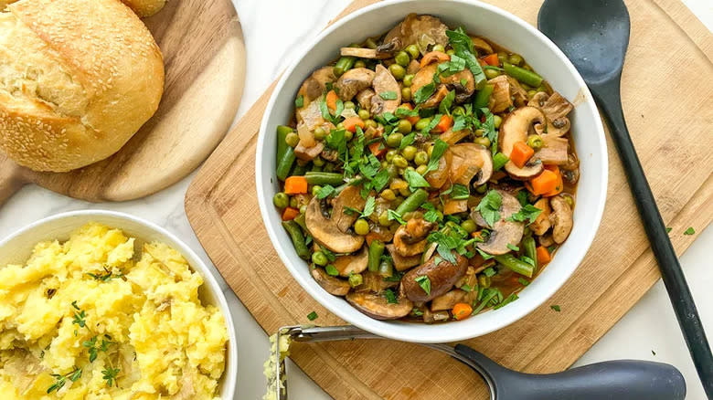 Hearty mushroom stew in bowl