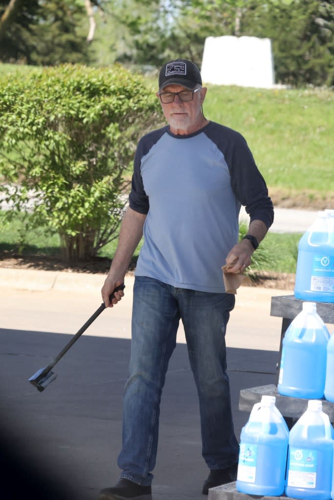 Disgraced former “7th Heaven” star Stephen Collins has been photographed for the first time in five years. The US Sun / MEGA