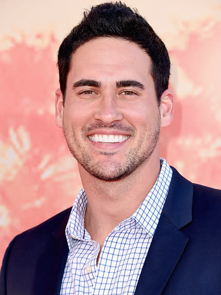 Bachelorette Supervillain Chad Johnson Joins Bachelor in Paradise as Former Winner Josh Murray Comes to His Defense| People Scoop, Reality TV, The Bachelor, The Bachelorette, TV News, JoJo Fletcher