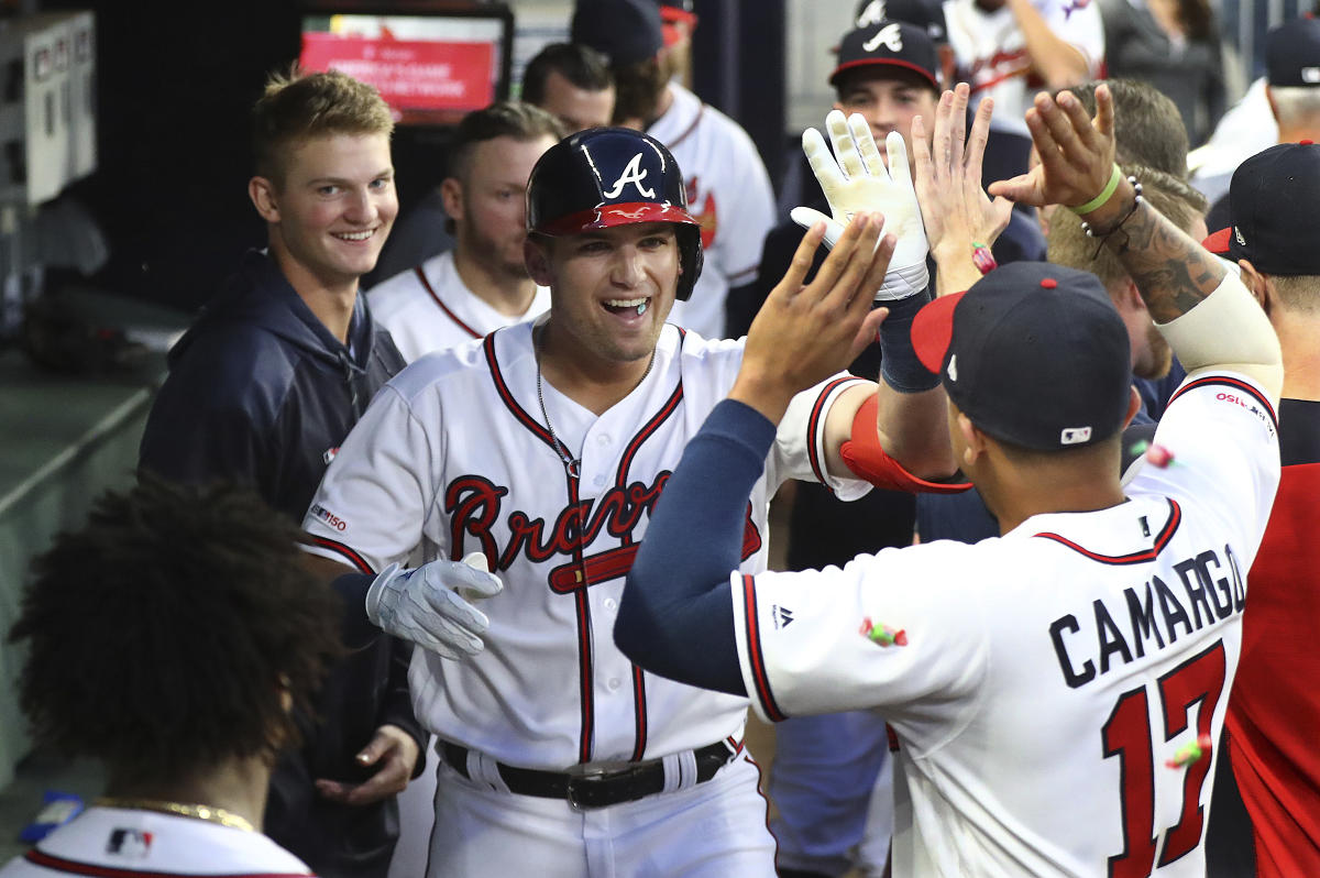 Rookie Austin Riley launches Braves career with authority