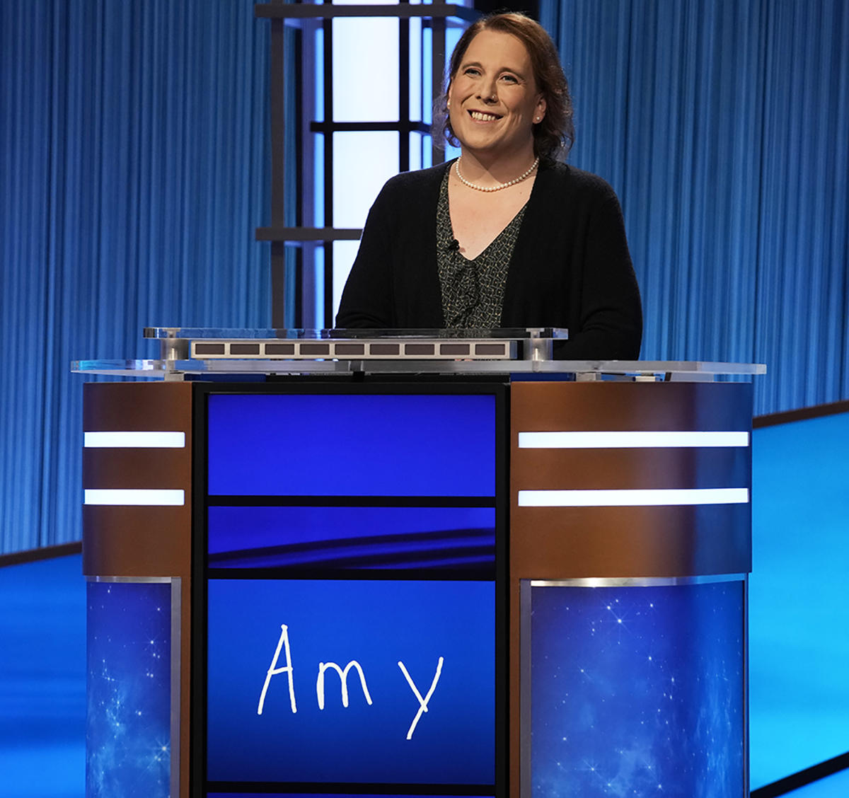 ‘jeopardy ’ Champion Amy Schneider On Being A Transgender Woman In The Spotlight