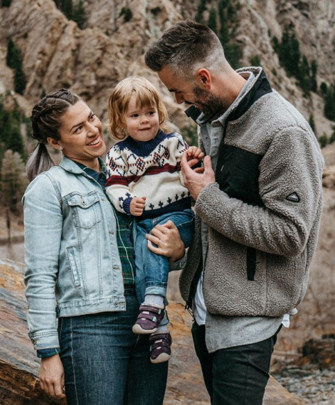 Kyl and Brent are determined to raise Zoomer as gender-neutral. Photo: Instagram/raisingzoomer