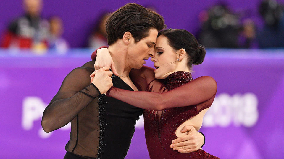 Fans have been paying tribute to Scott Moir and Tessa Virtue after the Canadian pair announced their retirement.