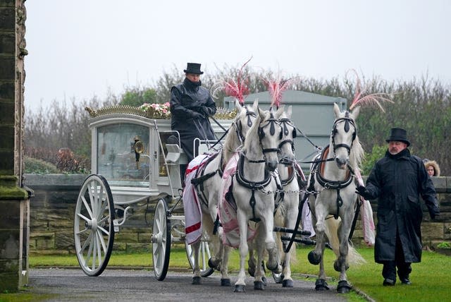 Elle Edwards funeral