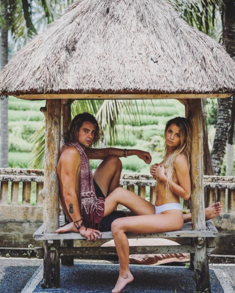 The couple have since apologised for their attire. Photo: Instagram/kinseygolden