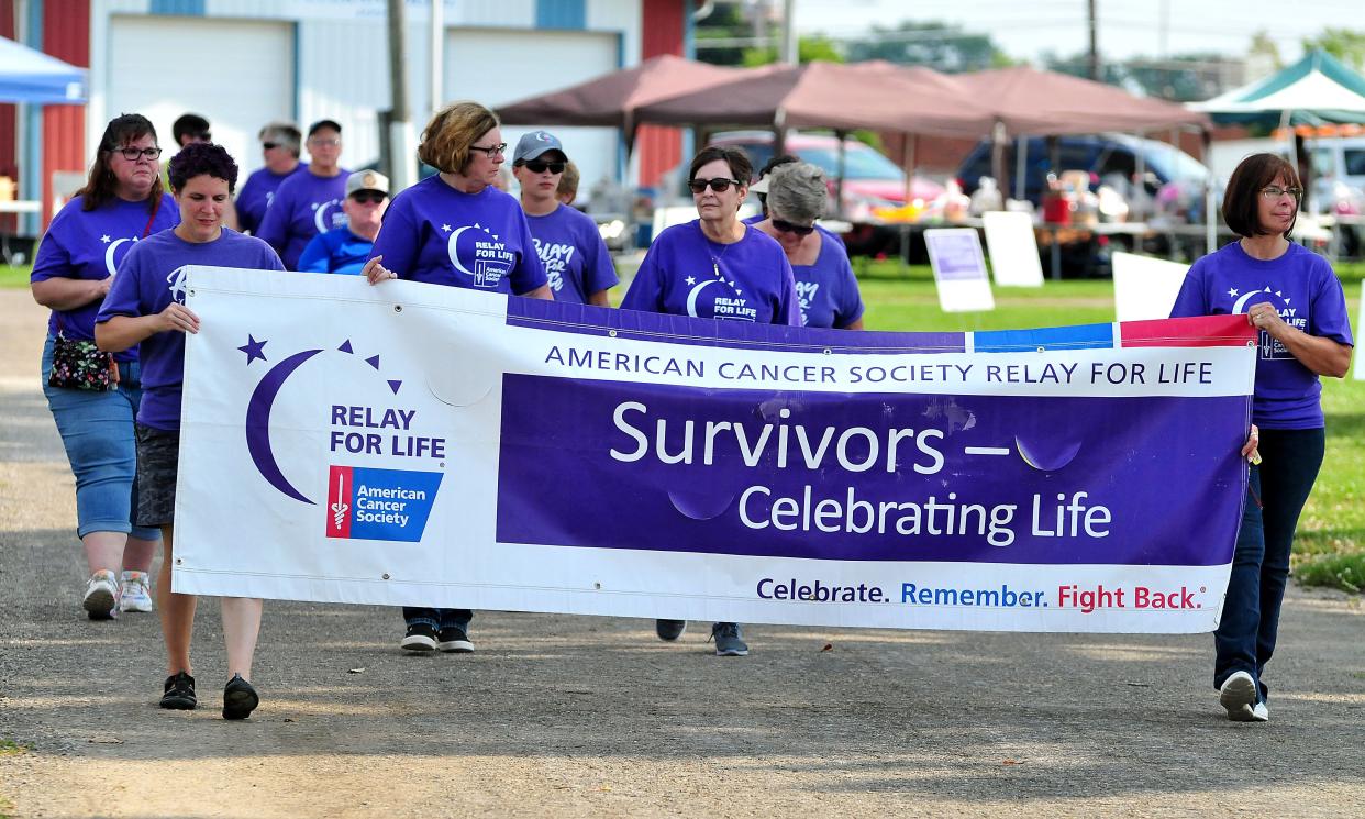 Cancer survivors walk the Survivor.