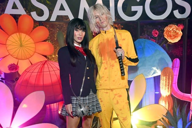 Megan Fox & Machine Gun Kelly Dress Up as Iconic Video Game Characters for  Halloween!: Photo 4848316, 2022 Halloween, Halloween, Machine Gun Kelly,  Megan Fox Photos