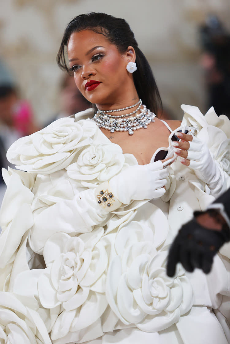 Met Gala Red 2023: Karl Lagerfeld: A Line of Beauty