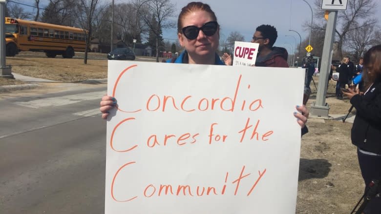 Dozens gather for 'Save our ER' rally at Concordia Hospital