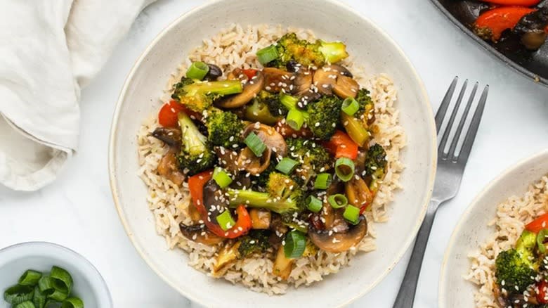 broccoli ad mushroom stir fry