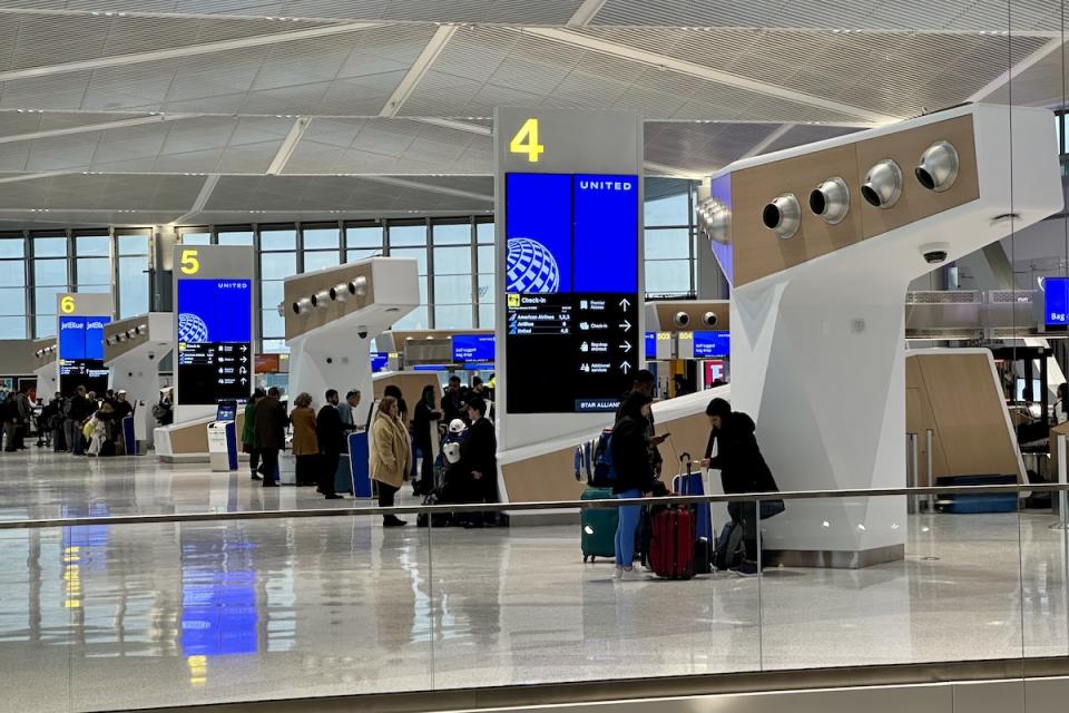 United Airlines to Shrink Newark Departures 10% to Avoid Future Flight Disruptions