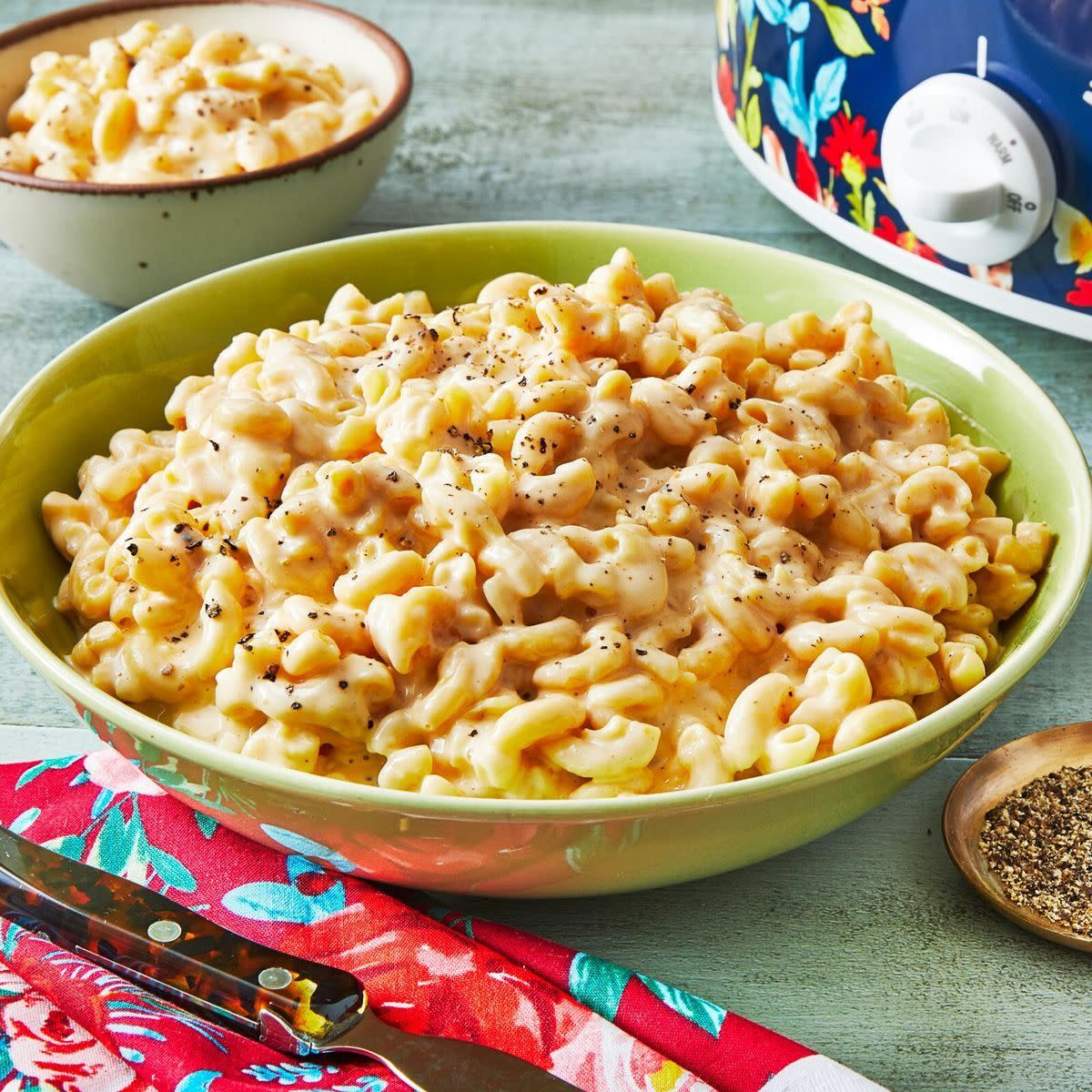 easter side dishes crock pot mac and cheese