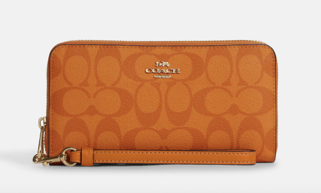 Coach Outlet Zip Card Case In Signature Canvas