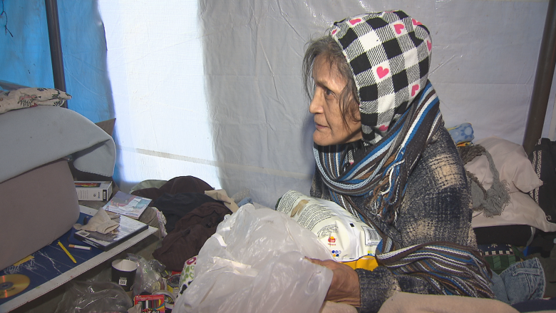 Chilliwack's homeless bond together to survive cold snap