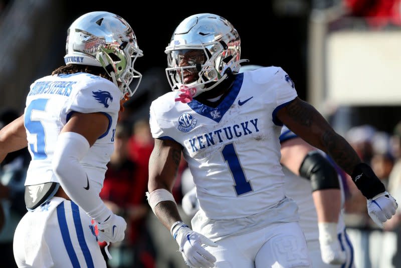 Former Kentucky Wildcats running back Ray Davis (1) remains available in the 2024 NFL Draft. File Photo by John Sommers II/UPI